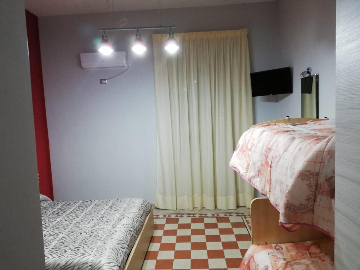 B&B Enjoy แอร์โกลาโน ภายนอก รูปภาพ