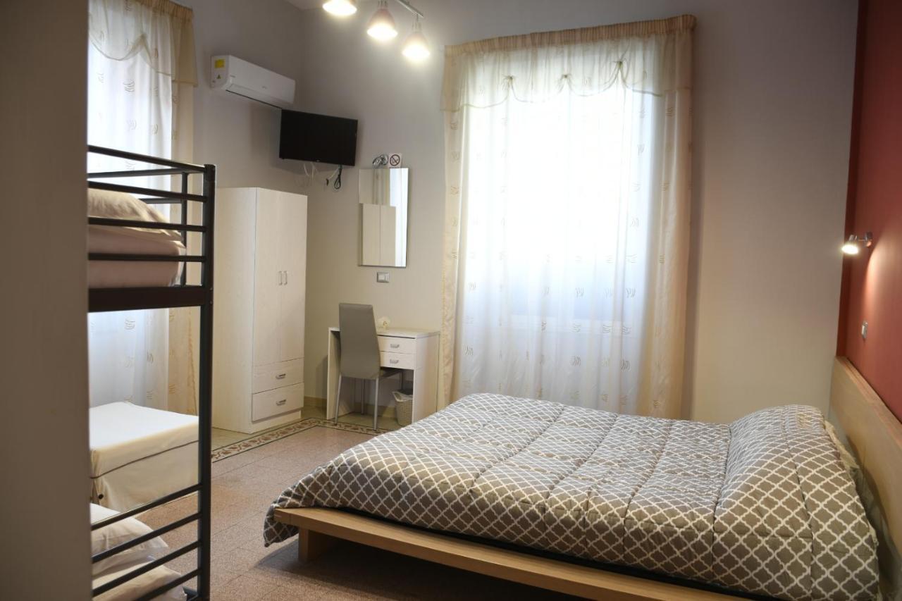 B&B Enjoy แอร์โกลาโน ภายนอก รูปภาพ